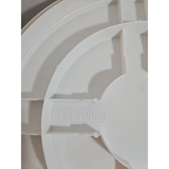 Sterilite Cake Carrier Container Domed Cover 12" Cake Pie Taker Gray Plastic - Picture 9 of 9